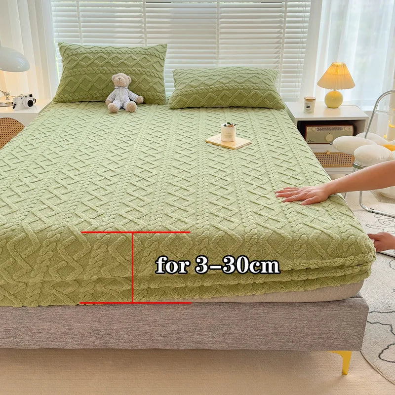 Winter Warm Fitted Bedsheet Mattress Protector