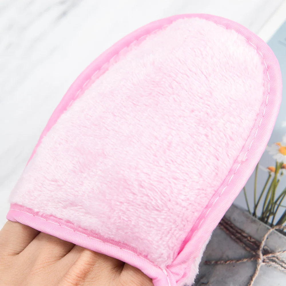 Reusable Microfiber Facial Cleaning Glove